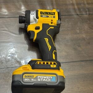 DEWALT 20V MAX XR Cordless Impact Driver - Yellow and Black